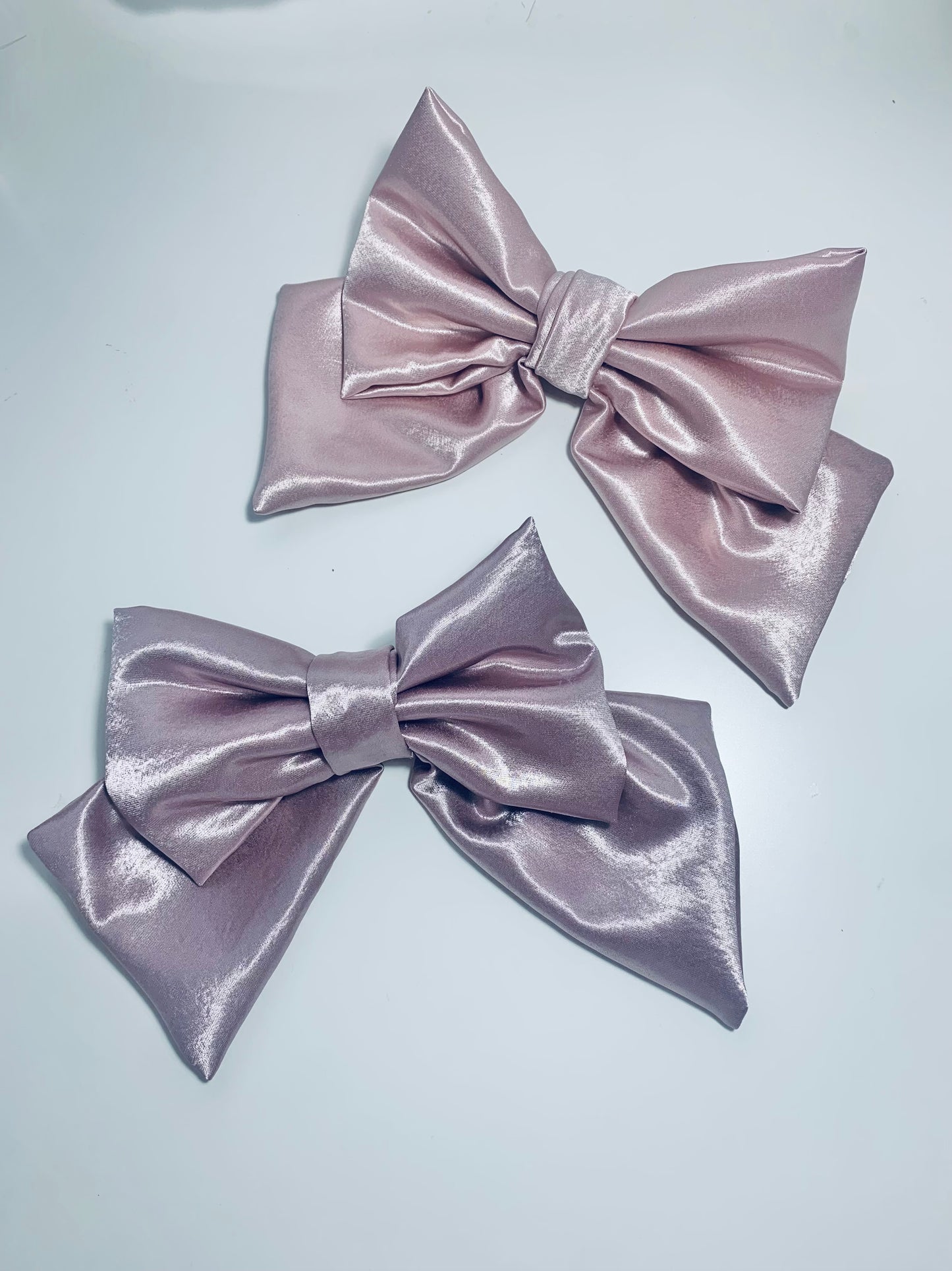 Mocha Mousse Hair Bow